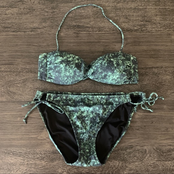 EUC Victorias Secret Maya Twist Bandeau Bikini